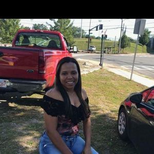 Meet your Posher, Aline